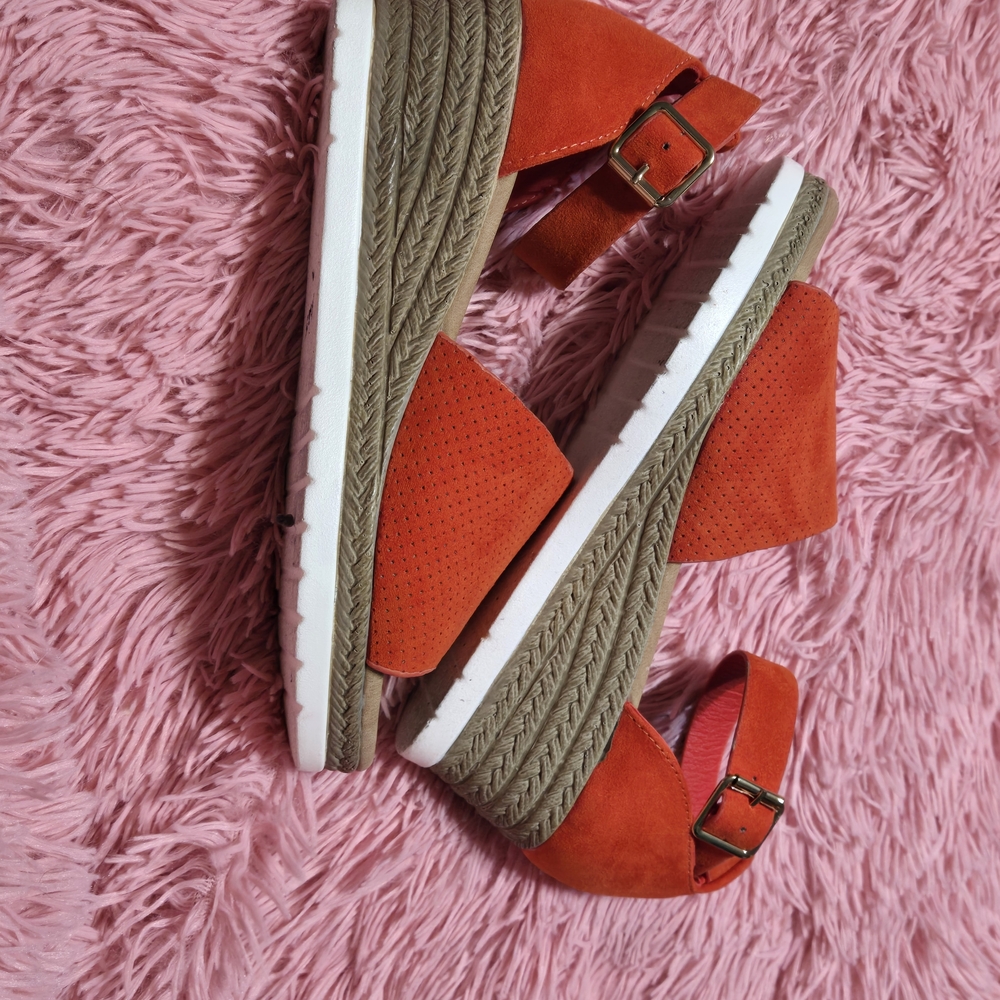 CL by Laundry Women's Bold Orange Espadrilles - Picture 3 of 10